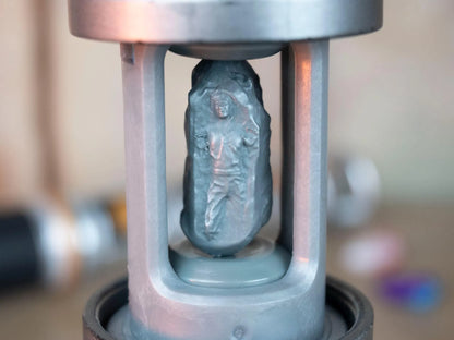 Solo in Carbonite Crystal